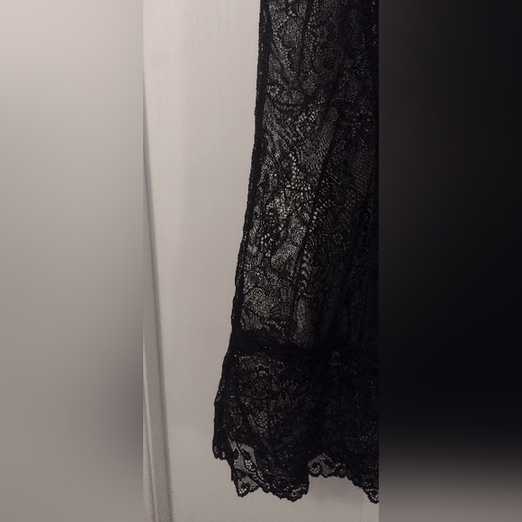 Black lace bustier - Picture 11 of 11